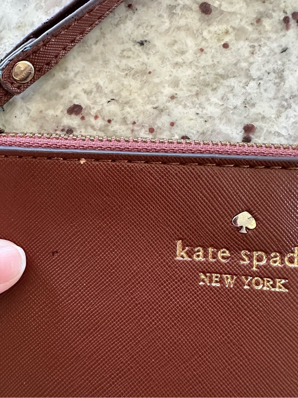 Kate Spade New York Brown Tan Genuine Saffiano Leather Wristlet Wallet Boho Chic - Picture 2 of 11